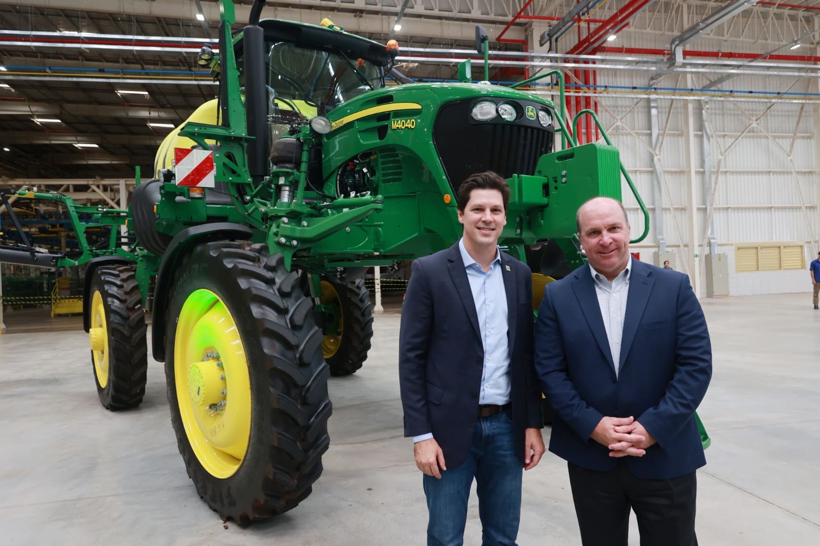 Daniel Vilela destaca geração e qualificação de emprego no anúncio de expansão da John Deere