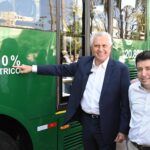 Governo entrega 60 ônibus do transporte coletivo