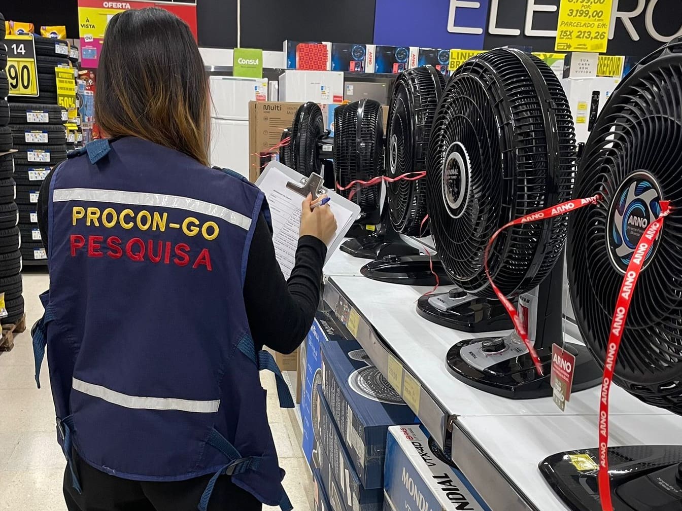 Procon constata variação de até 65% nos preços de ventiladores