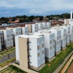 Famílias de Goiânia recebem apartamentos construídos pelo Crédito Parceria