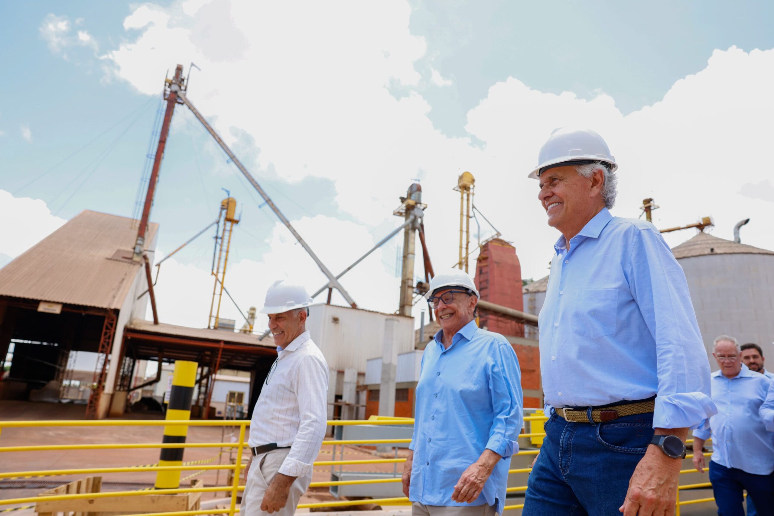 Caiado destaca industrialização do estado durante inauguração em Rio Verde