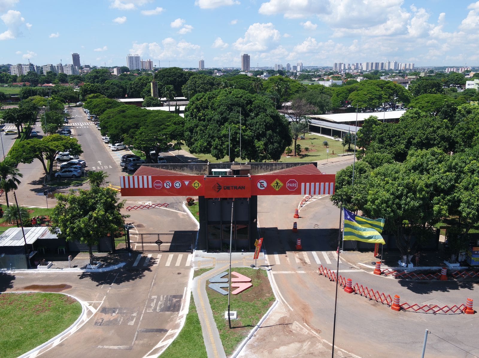 Detran alerta para falsas notificações de multa e suspensão de CNH