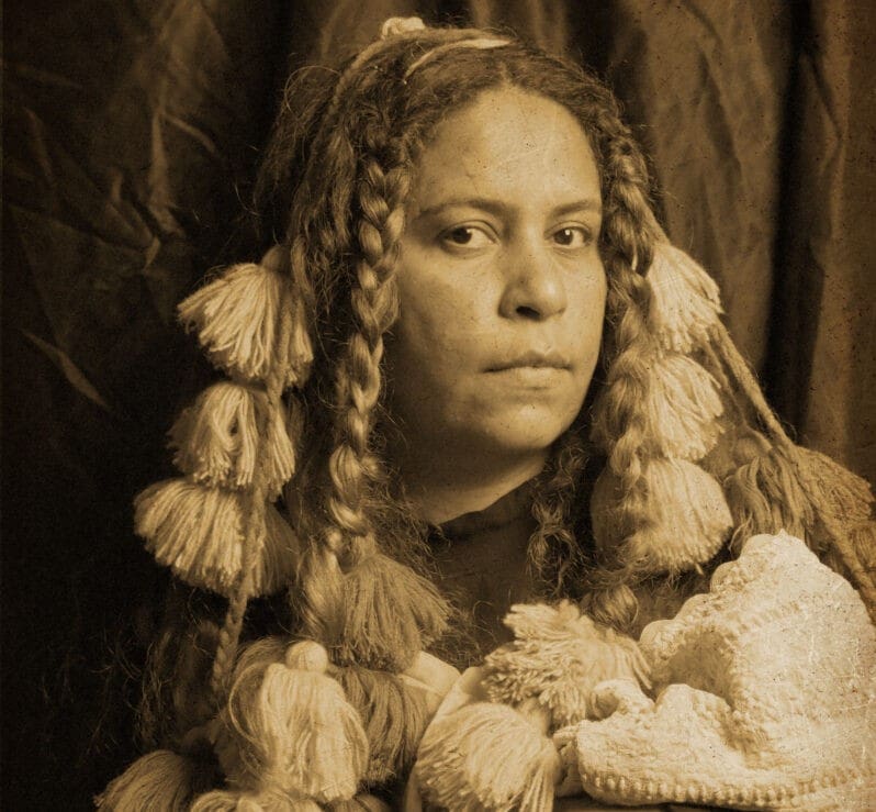 Coletivo Justina abre turnê no Equador e Chile