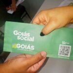 Goiás Social entrega cartões do Goiás Por Elas em três municípios