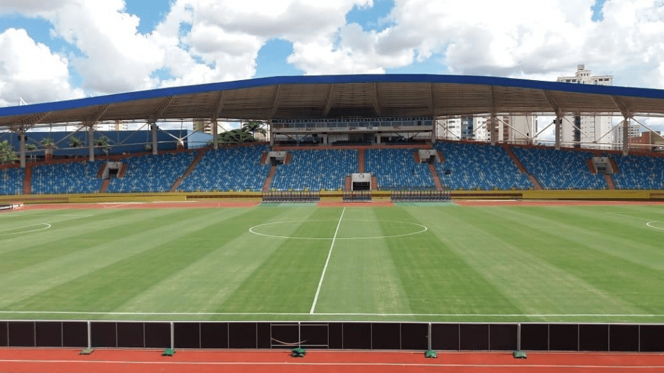 Goiânia e Atlético Goianiense disputam 2ª rodada do Goianão 2025 no Estádio Olímpico