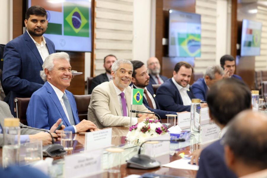 Caiado inicia colaboração com a Índia para produção de alimentos