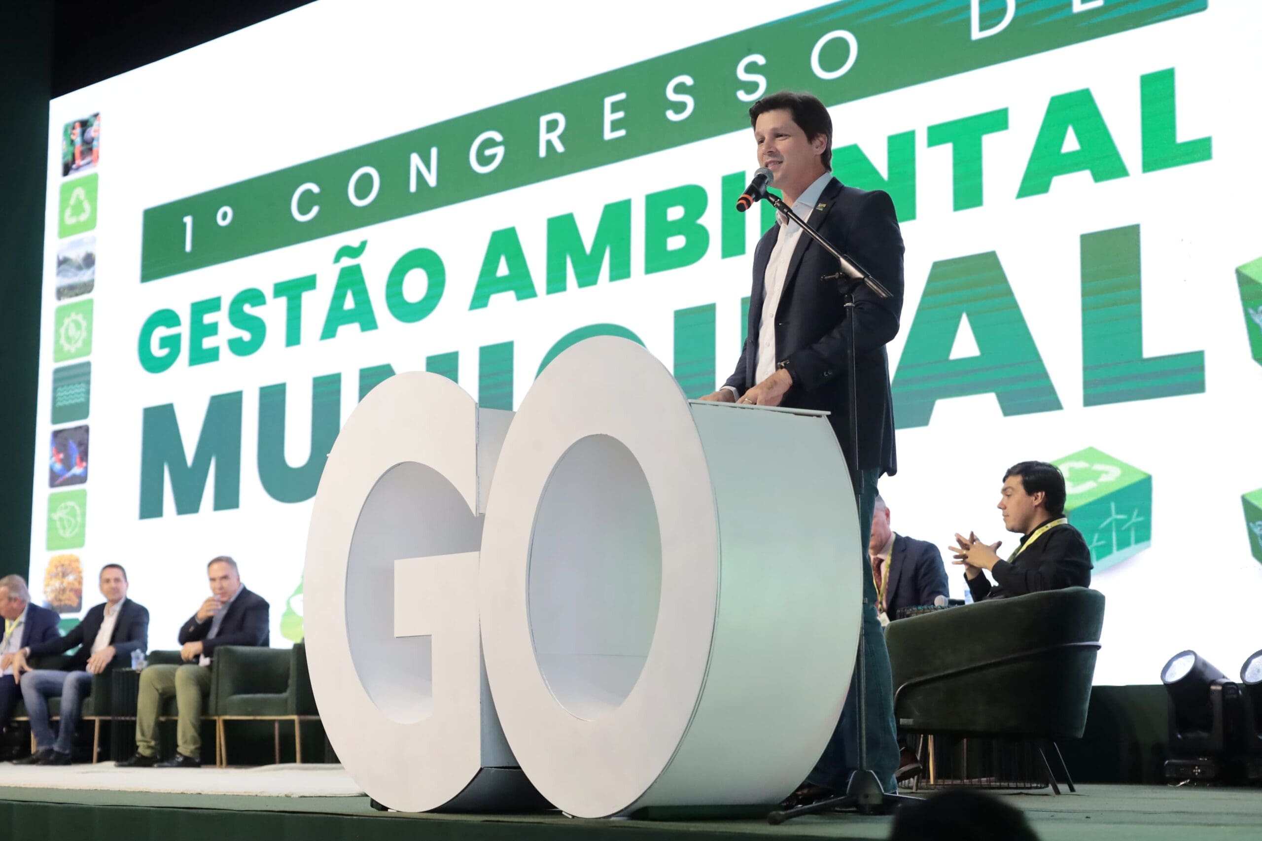 Congresso de Gestão Ambiental em Goiás alinha estratégias entre Estado e prefeituras