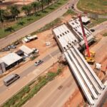 Goinfra realiza lançamento de vigas em viaduto na GO-020