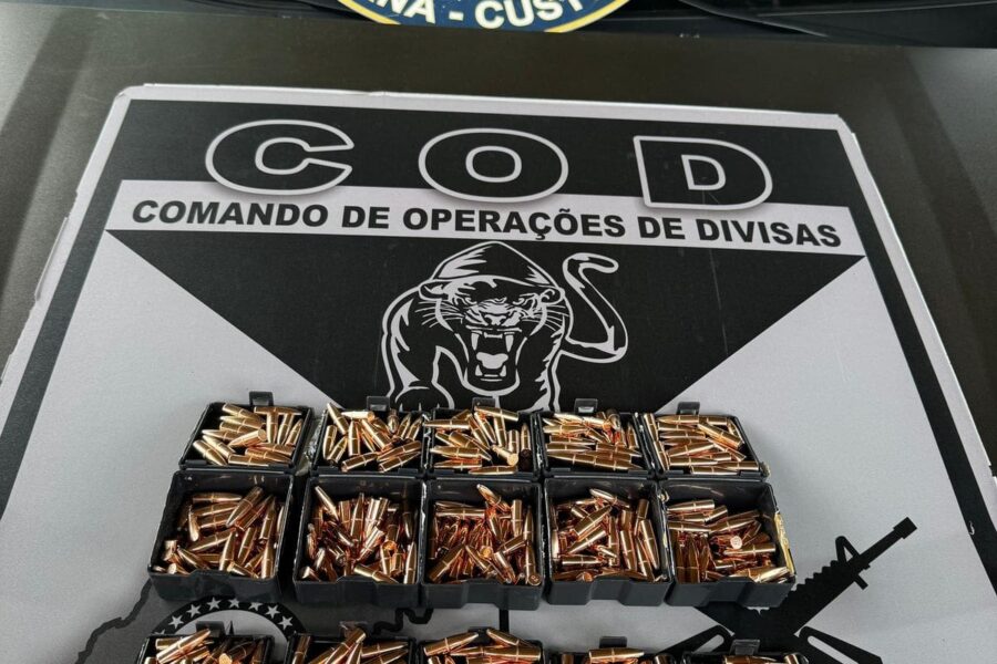 COD e Receita Federal apreendem projéteis para fabricação de munição de fuzil