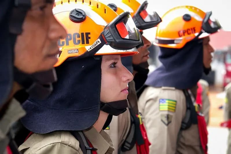 Média salarial das mulheres em Goiás bate recorde