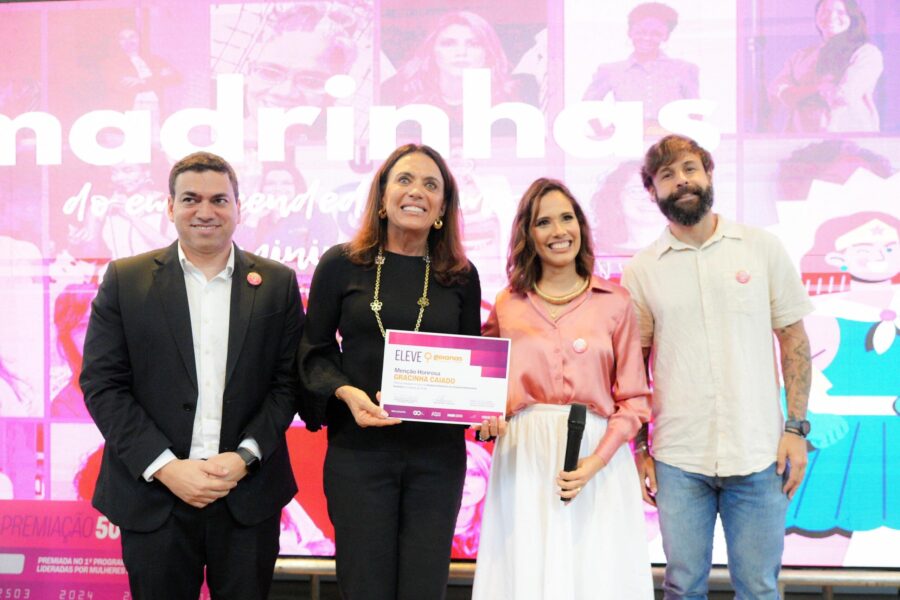 Gracinha Caiado entrega prêmio a mulheres empreendedoras