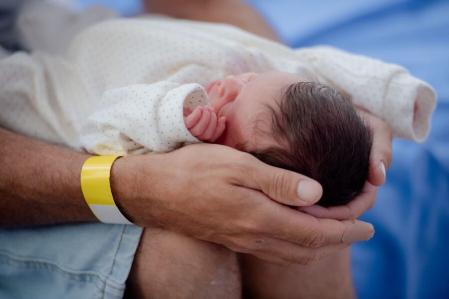 Governo lança projeto para identificação de bebês nas maternidades
