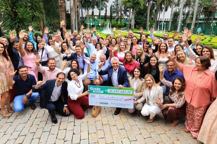 Com repasse de R$ 38 milhões aos municípios, Caiado fortalece apoio a famílias vulneráveis