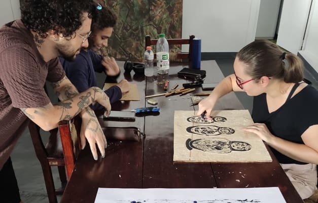 Escola de Artes Visuais oferece oficina de Xilogravura Tradicional