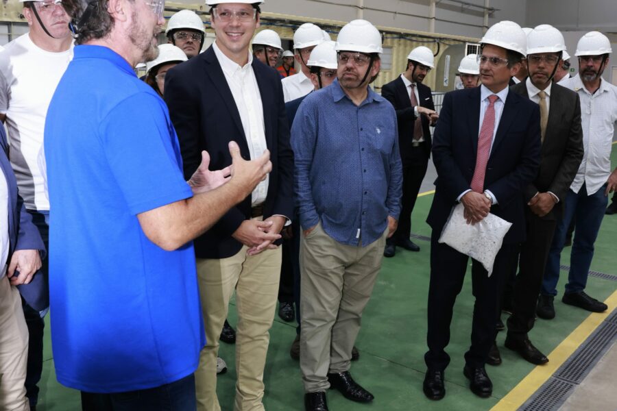 Inaugurada planta piloto para processar argila iônica em Goiás