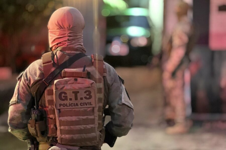 Polícia cumpre 100 medidas judiciais por golpes digitais