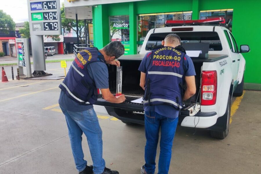 Procon notifica postos em Goiânia por aumento no preço do combustível
