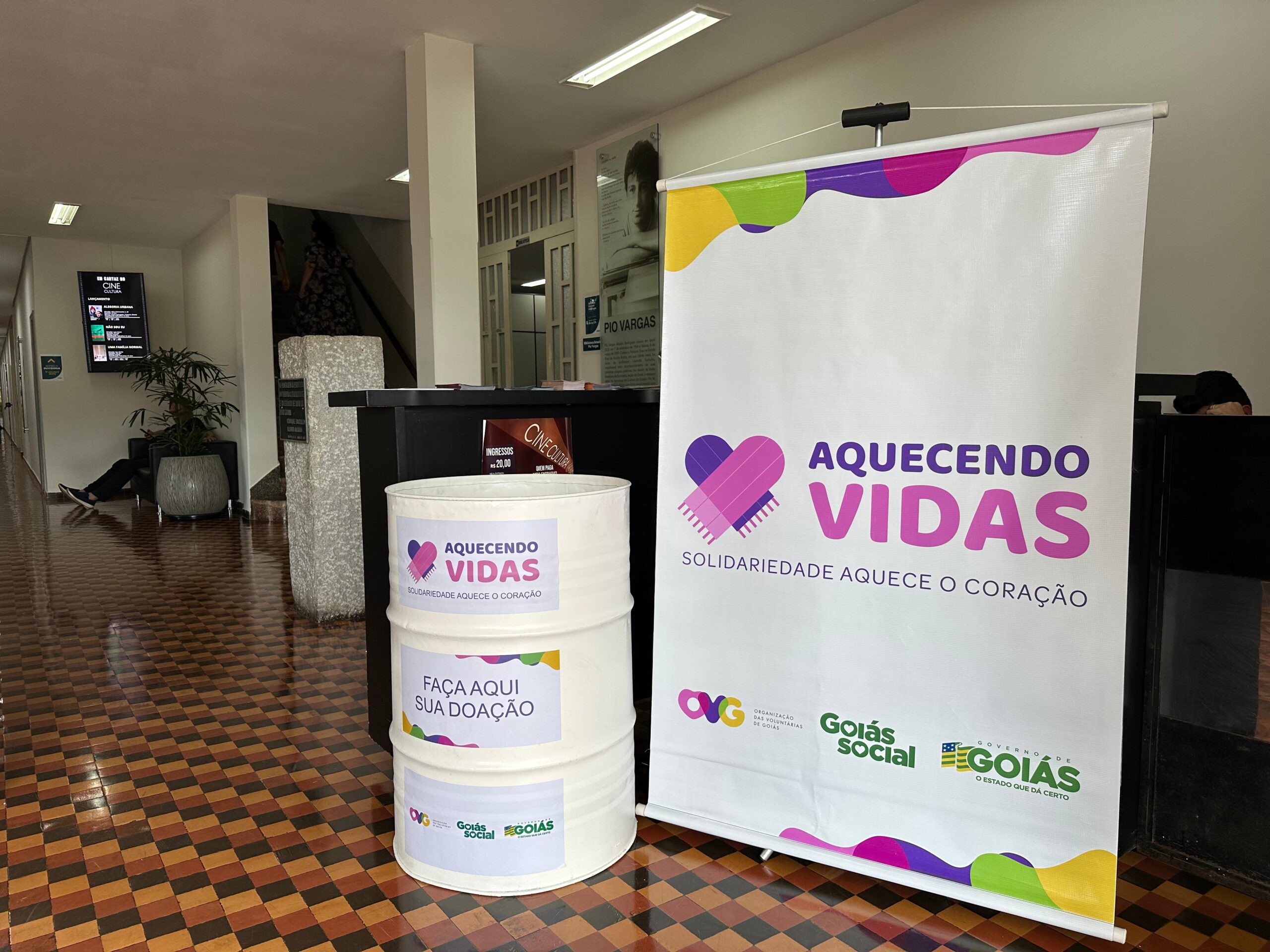 Secult instala ponto de arrecadação de agasalhos na Praça Cívica