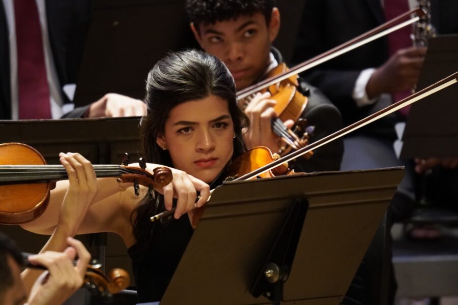 Sinfônica Jovem apresenta Concerto Mosaico em homenagem às mães