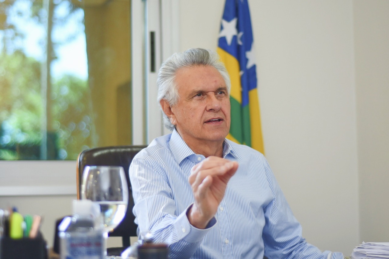 Caiado critica ação no STF que dificulta operações policiais em comunidades