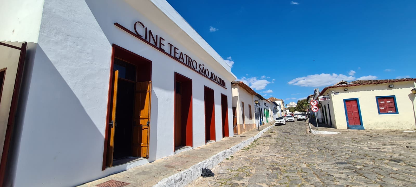 Cine Teatro São Joaquim encerra maio com programação gratuita