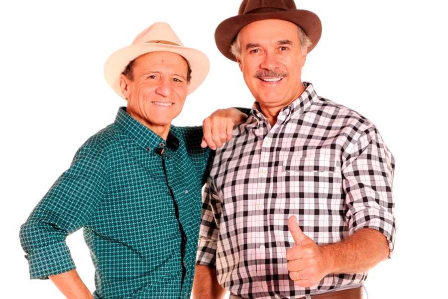 Teatro Goiânia recebe show especial de Nilton Pinto e Tom Carvalho