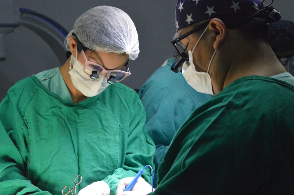 HEF ultrapassa 900 procedimentos cirúrgicos em três meses
