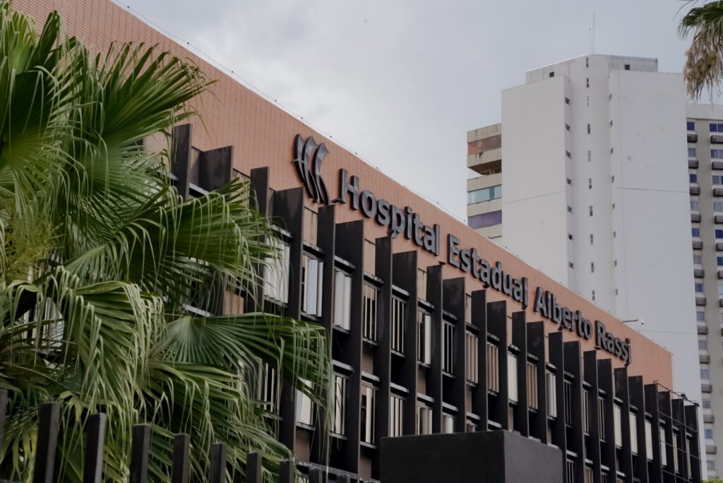 HGG implanta tecnologia inédita no SUS para realização de cirurgias minimamente invasivas
