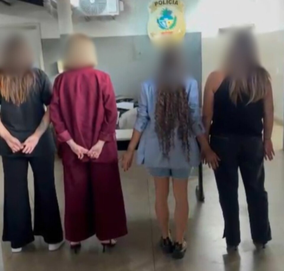 4 mulheres são presas por golpe do “book fotográfico”