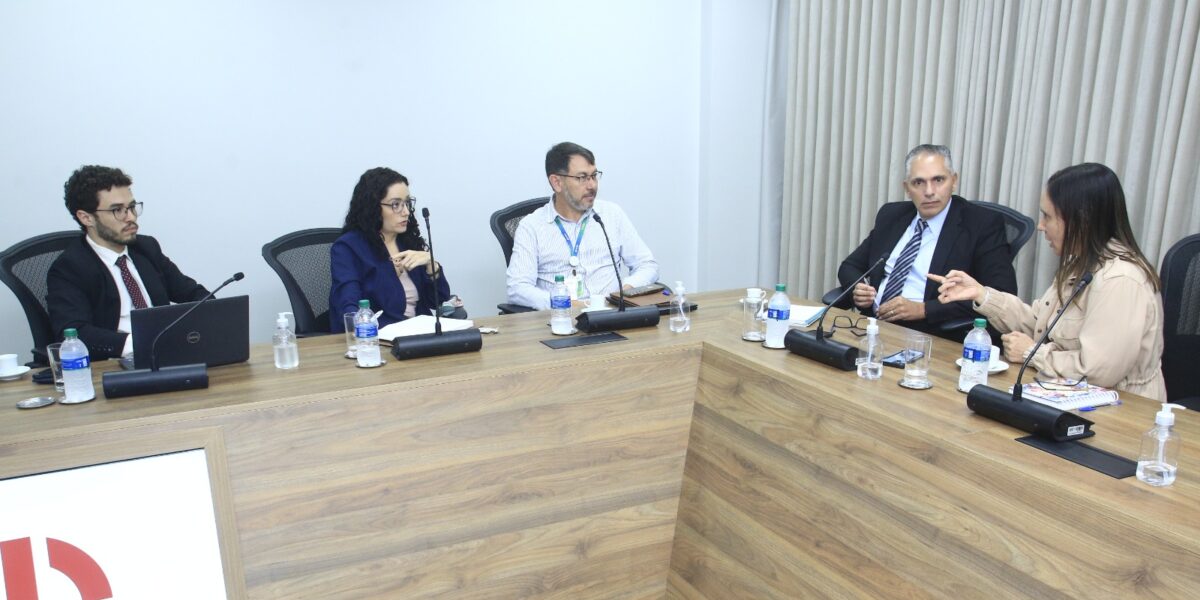 Força-tarefa deve articular regionalização e extinção dos lixões
