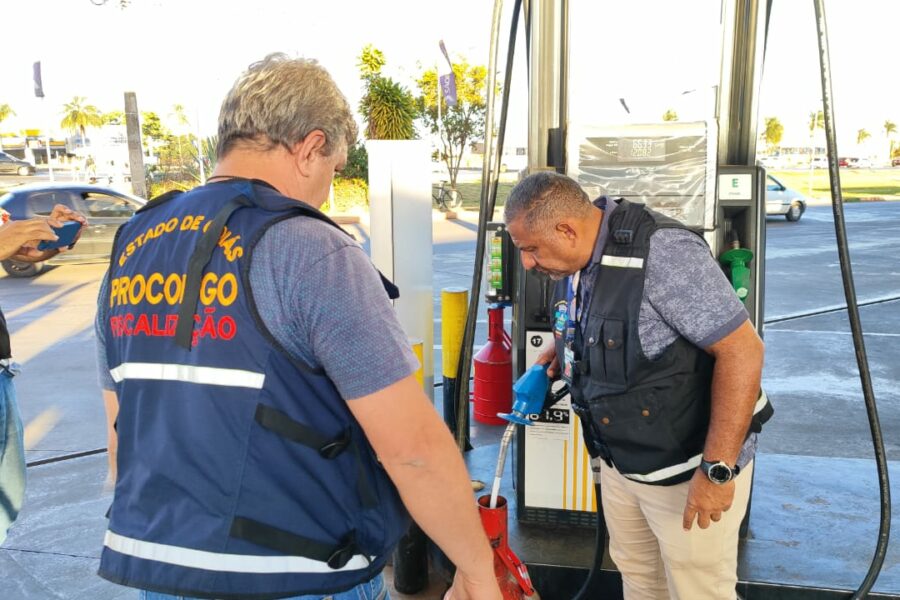 15 postos são autuados por abuso nos preços dos combustíveis