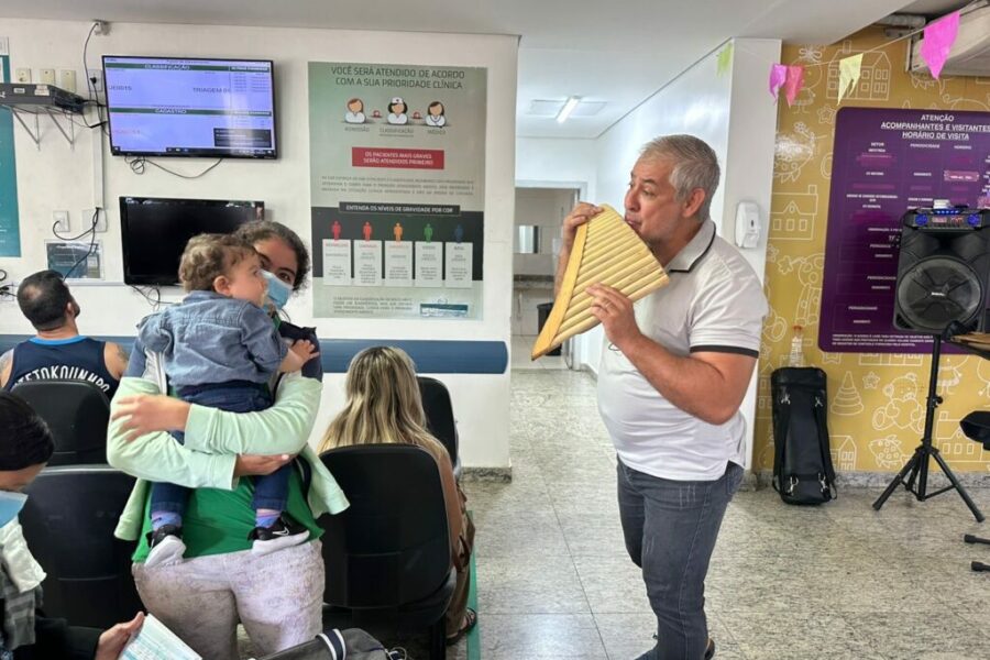 Projeto Sons que Curam emociona pacientes e colaboradores no Hemu