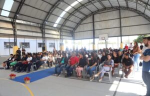Colégio Estadual de Posselândia ganha quadra esportiva coberta