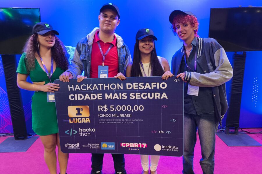 Equipe da Escola do Futuro de Goiás vence desafio de inovação na Campus Party Brasília