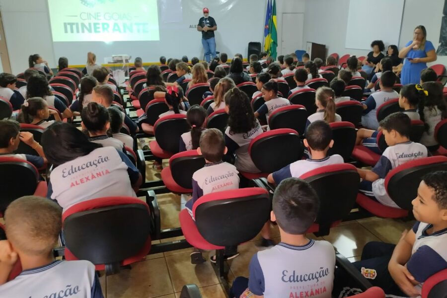 Cine Goiás Itinerante chega a Jandaia com cinema gratuito e oficinas educativas