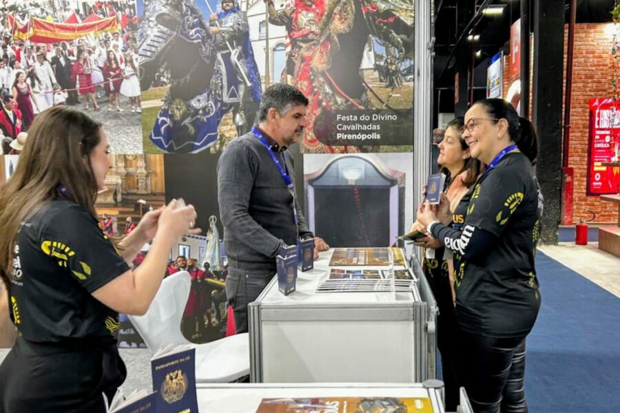 Goiás divulga eventos religiosos do estado na ExpoCatólica 2025