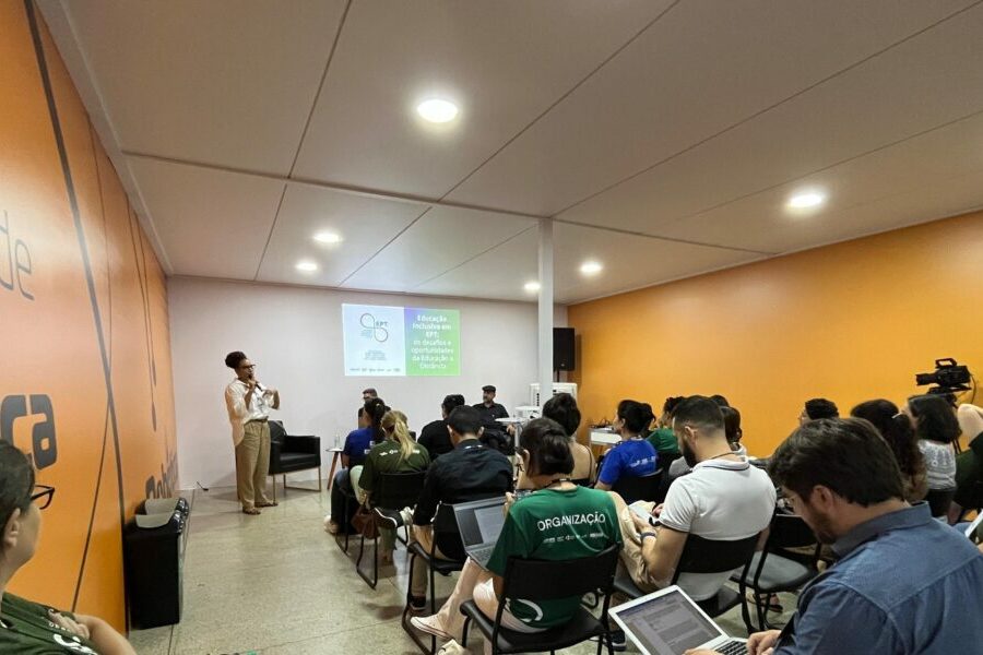 Escola do Futuro oferece certificação internacional em inglês