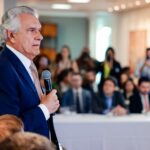 Caiado se antecipa e anuncia medidas em auxílio a empresas afetadas pelo tarifaço