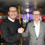 Saúde doa ônibus à Vila São Cottolengo  