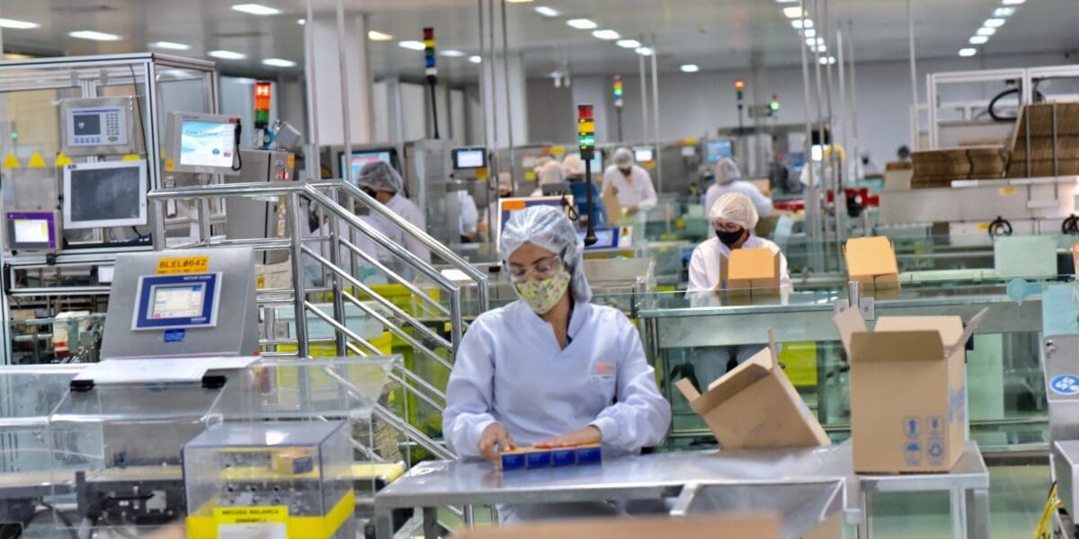 Goiás registra saldo positivo de empregos formais em maio