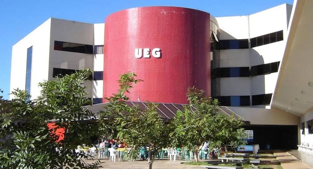 Matrículas dos estudantes veteranos da UEG começa segunda-feira