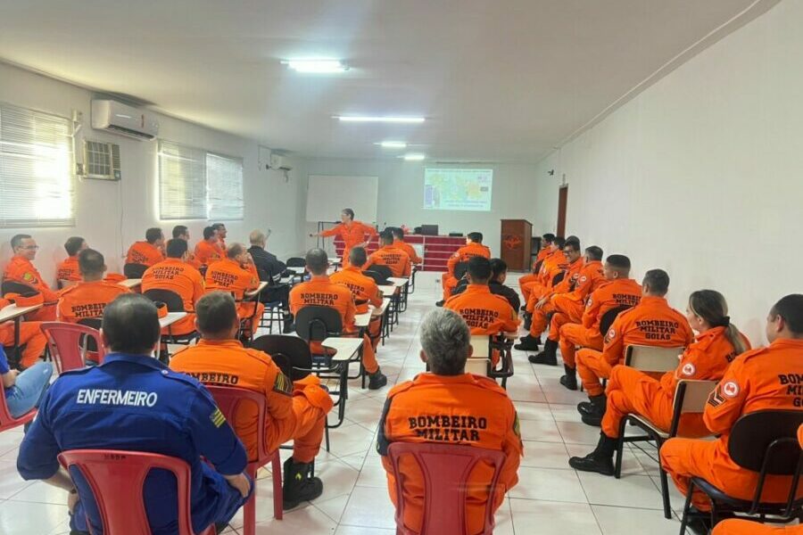 Bombeiros recebem curso sobre violência contra a mulher