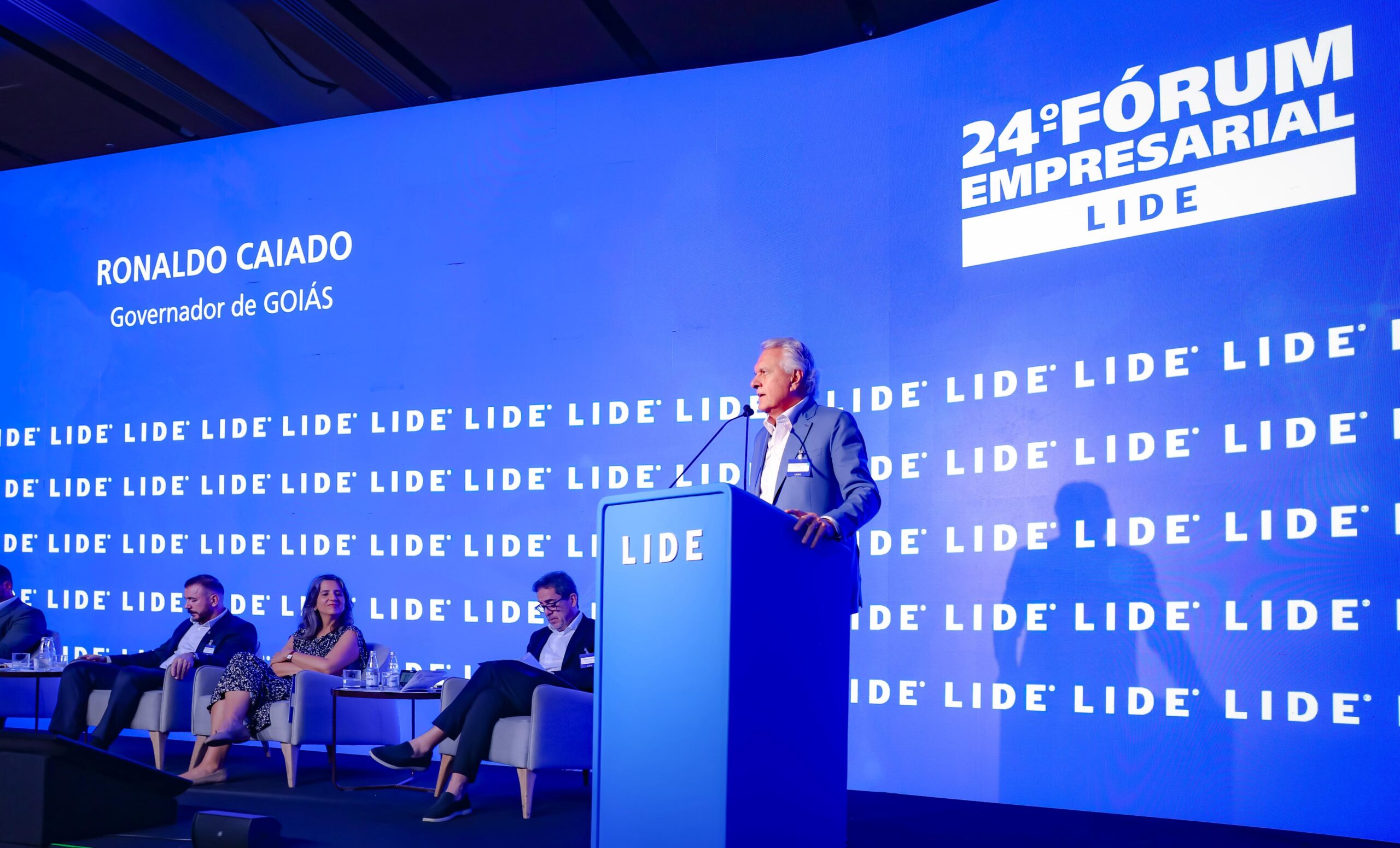 Caiado destaca ações contra desmatamento no LIDE 2025