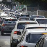 Motoristas de 40 municípios passam a ter desconto em multas