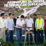 Daniel Vilela confirma duplicação da BR-153, durante solenidade em Rialma