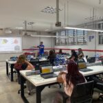 Escolas do Futuro capacitam alunos e professores de redes municipais