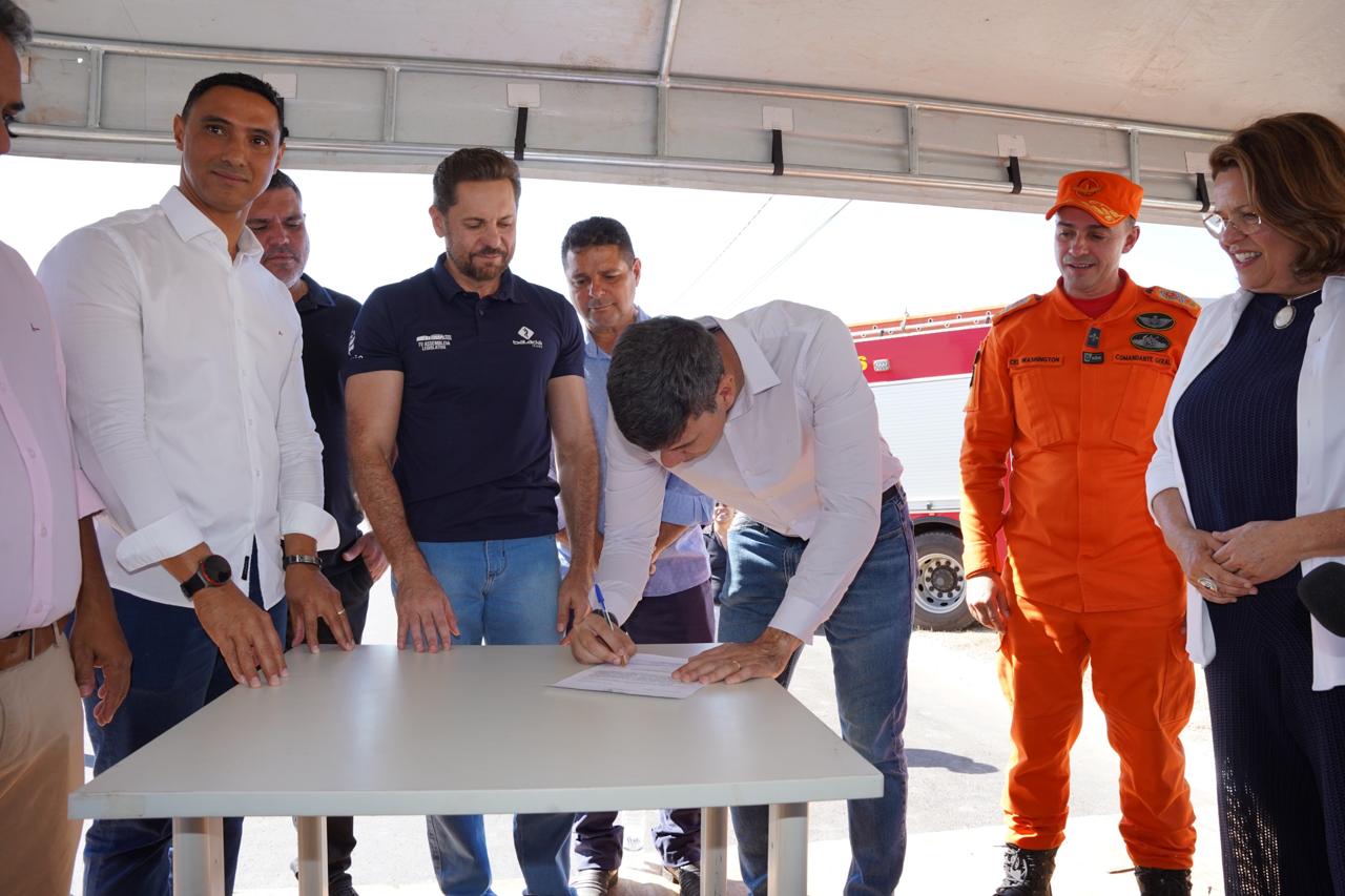 Goinfra e Bombeiros assinam OS para construção de posto avançado em Aragarças