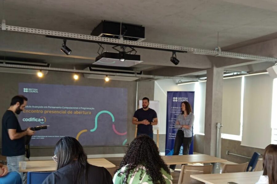Goiás abre inscrições para capacitação de  professores em pensamento computacional