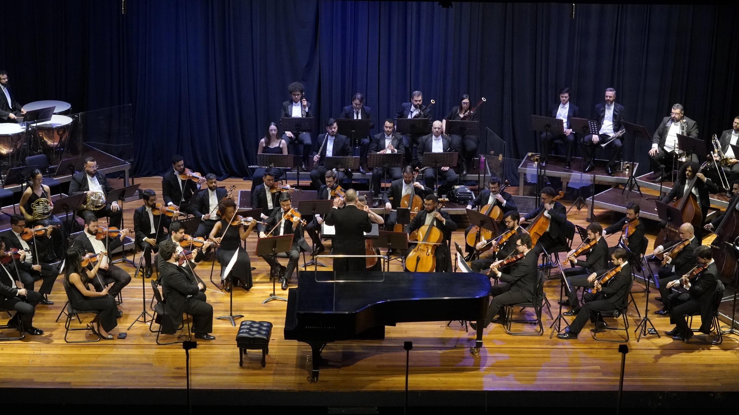 Filarmônica faz concerto especial gratuito em homenagem a Emilio De Cesar