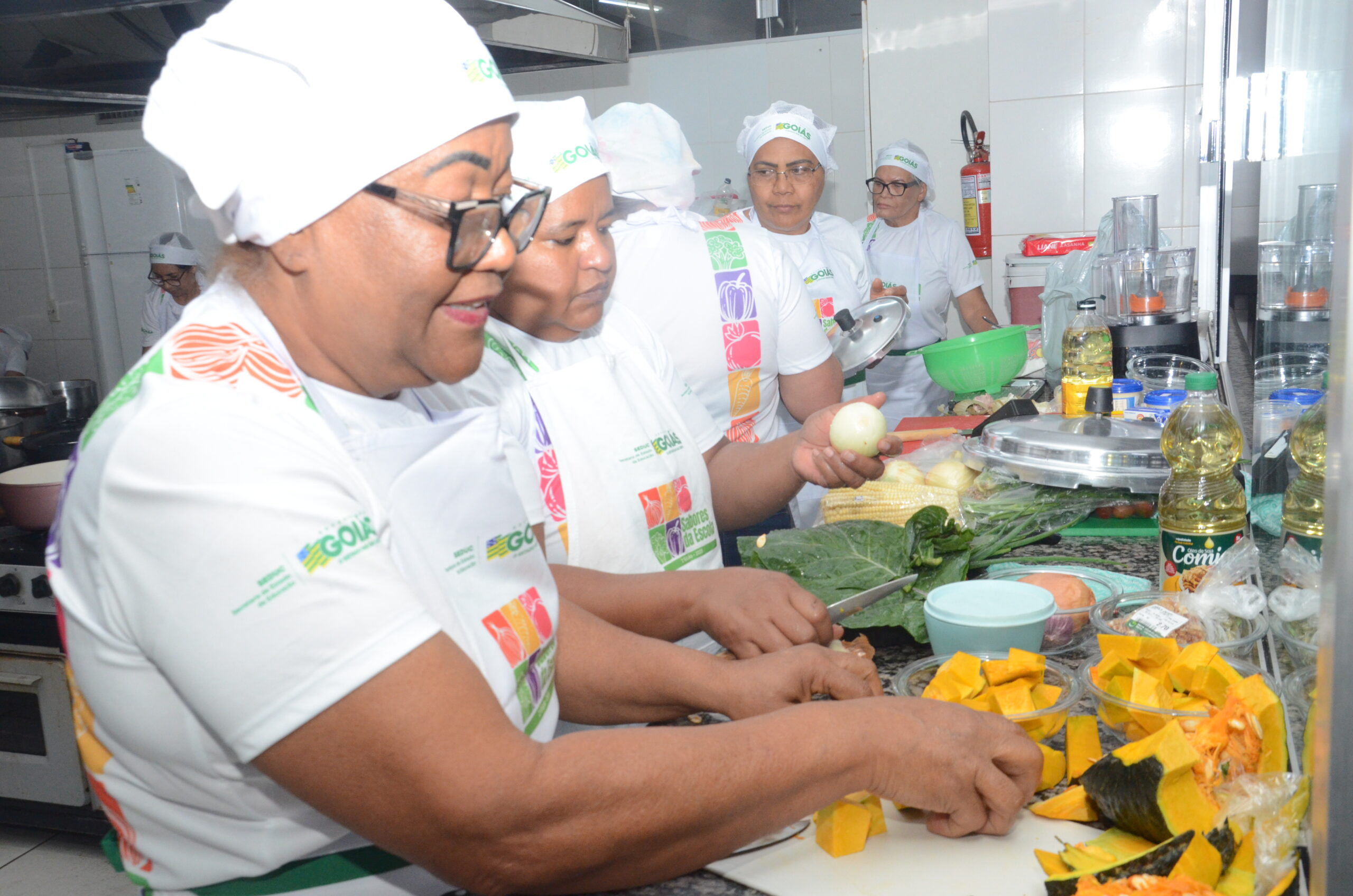 Concurso Sabores da Escola valoriza merendeiras e receitas saudáveis